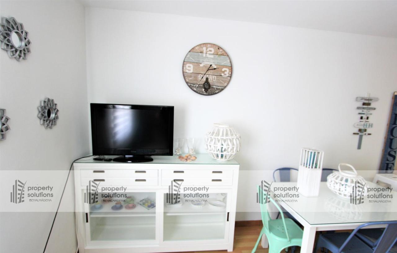 La Carihuela - Apartamento De 3 Dormitorios -A 300Mtrs De La Playa Torremolinos Ngoại thất bức ảnh