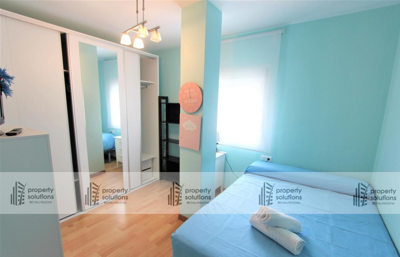 La Carihuela - Apartamento De 3 Dormitorios -A 300Mtrs De La Playa Torremolinos Ngoại thất bức ảnh